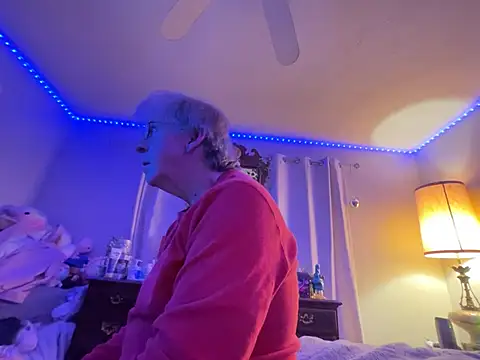 jck1m0t online show from 12-10-24, 12:39