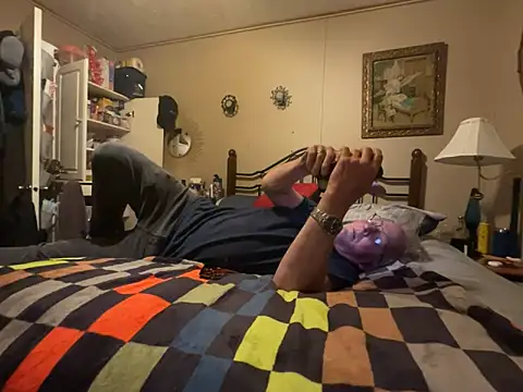 jck1m0t online show from 04-14-26, 12:16