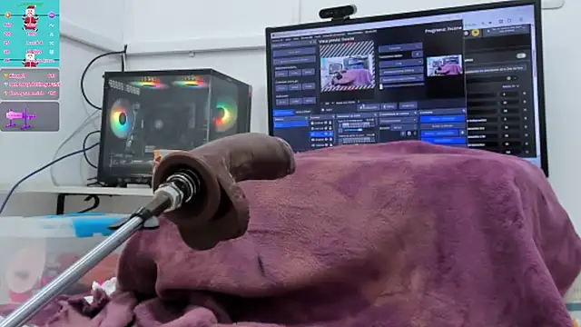 Snapshot of naty_girl_ chatting on 12-14-25, 11:59 naty girl online show from 12-14-25, 11:59