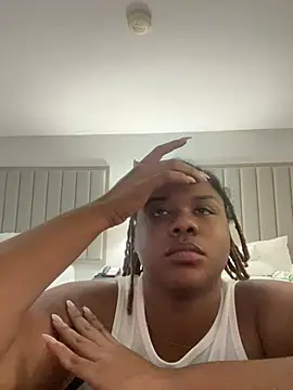 HEARTBREAKBRE online show from 07-20-26, 10:23