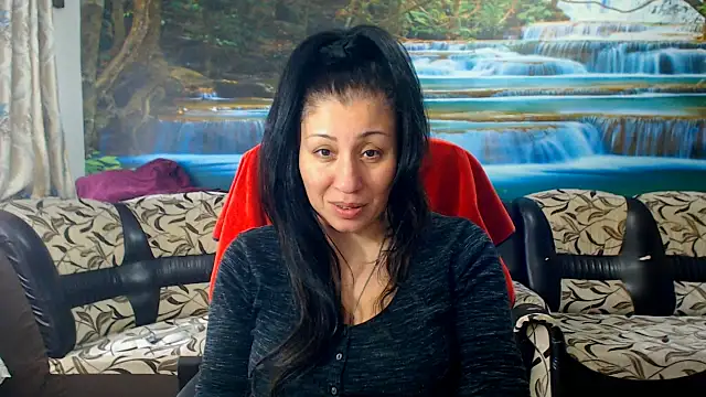 MoistMady online show from 02-02-26, 10:14