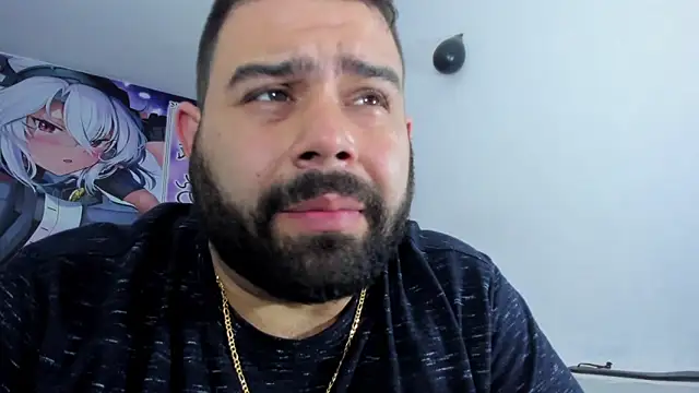 Snapshot of Beerbear_boy chatting on 01-27-25, 07:13 Beerbear boy online show from 01-27-25, 07:13