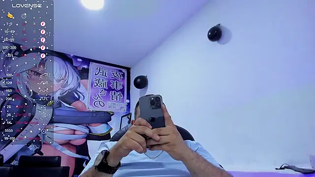 Snapshot of Beerbear_boy chatting on 02-06-25, 07:40 Beerbear boy online show from 02-06-25, 07:40