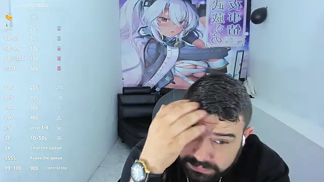 Snapshot of Beerbear_boy chatting on 02-17-25, 07:53 Beerbear boy online show from 02-17-25, 07:53