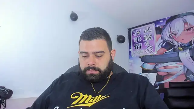 Snapshot of Beerbear_boy chatting on 03-12-25, 07:17 Beerbear boy online show from 03-12-25, 07:17