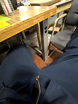 Snapshot of WhiteMeat069 chatting on 01-19-25, 12:49 WhiteMeat069 online show from 01-19-25, 12:49