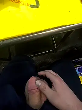 Snapshot of WhiteMeat069 chatting on 03-01-25, 04:15 WhiteMeat069 online show from 03-01-25, 04:15