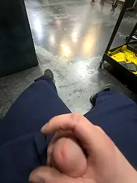 Snapshot of WhiteMeat069 chatting on 03-15-25, 03:40 WhiteMeat069 online show from 03-15-25, 03:40