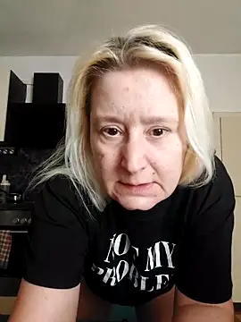 GeileEstelle online show from 02-22-26, 04:02