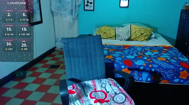 Snapshot of Mia_sexy18_ chatting on 03-01-25, 02:59 Mia sexy18 online show from 03-01-25, 02:59