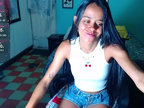 Snapshot of Mia_sexy18_ chatting on 03-09-25, 02:18 Mia sexy18 online show from 03-09-25, 02:18