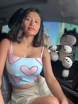 Snapshot of sexi_noemi chatting on 11-01-25, 03:03 sexi noemi online show from 11-01-25, 03:03