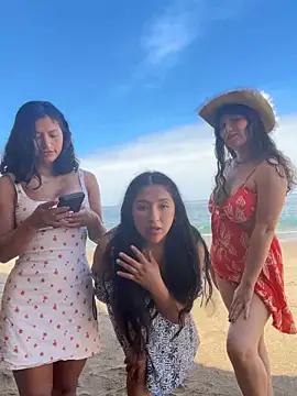 Snapshot of sexi_noemi chatting on 12-05-25, 03:41 sexi noemi online show from 12-05-25, 03:41