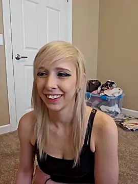 AmethystFoxx online show from 09-14-25, 06:07