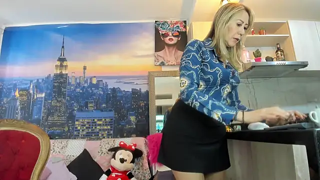 Snapshot of ashleymilf_1 chatting on 09-27-25, 03:50 ashleymilf 1 online show from 09-27-25, 03:50