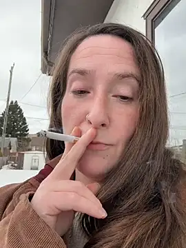 Mini And The Bear online show from 04-13-26, 05:29