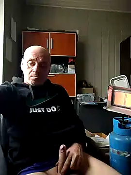 Snapshot of wilkalfa chatting on 01-28-25, 10:12 wilkalfa online show from 01-28-25, 10:12