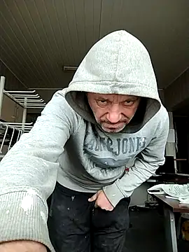 Snapshot of wilkalfa chatting on 02-13-26, 11:17 wilkalfa online show from 02-13-26, 11:17