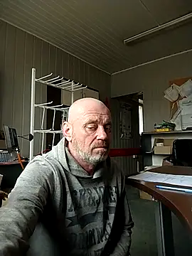 Snapshot of wilkalfa chatting on 04-03-26, 10:24 wilkalfa online show from 04-03-26, 10:24