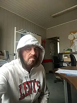 Snapshot of wilkalfa chatting on 04-09-26, 10:20 wilkalfa online show from 04-09-26, 10:20