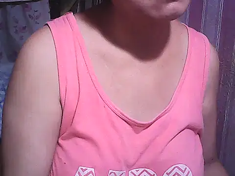 sweetsosie18 online show from 11-17-25, 03:01