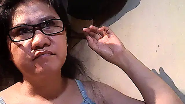 sweetsosie18 online show from 12-04-25, 07:55