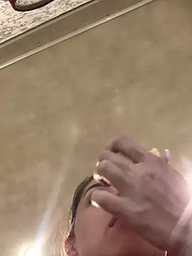 SeducingYoghourt online show from 10-31-25, 03:24