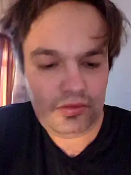 Snapshot of makau1 chatting on 02-15-25, 07:49 makau1 online show from 02-15-25, 07:49