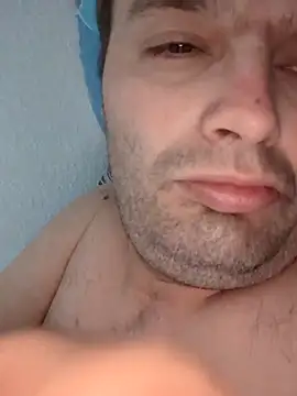 Snapshot of makau1 chatting on 09-13-25, 05:51 makau1 online show from 09-13-25, 05:51