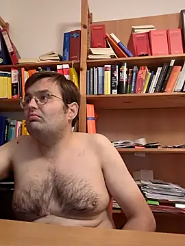 Snapshot of makau1 chatting on 09-30-25, 05:40 makau1 online show from 09-30-25, 05:40