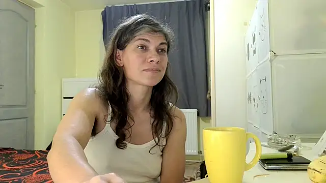 Snapshot of MercyLove chatting on 12-19-25, 02:24 MercyLove online show from 12-19-25, 02:24