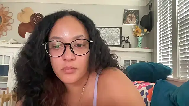 dreamyriri online show from 02-15-26, 09:44