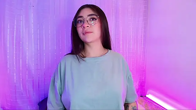 Samii Evans online show from 12-13-24, 04:54