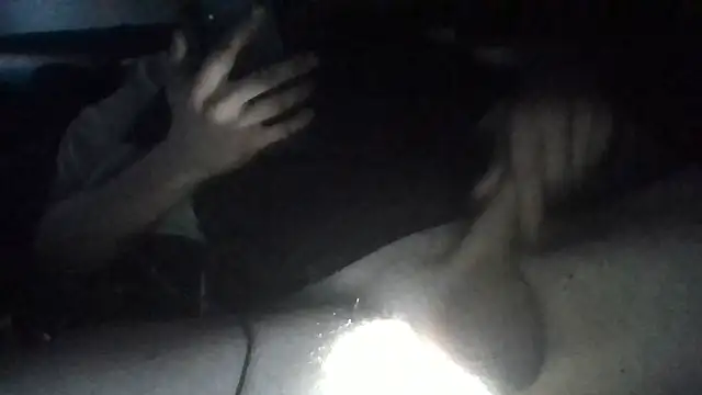 Snapshot of Wyley@xh chatting on 10-13-25, 06:24 Wyleyxh online show from 10-13-25, 06:24