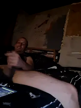 Snapshot of Wyley@xh chatting on 11-08-25, 03:07 Wyleyxh online show from 11-08-25, 03:07