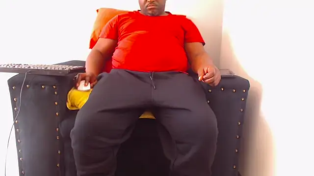 Snapshot of zuluboyxx chatting on 06-22-26, 08:55 zuluboyxx online show from 06-22-26, 08:55