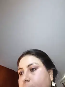 Snapshot of violeta_campbell chatting on 06-24-26, 06:07 violeta campbell online show from 06-24-26, 06:07