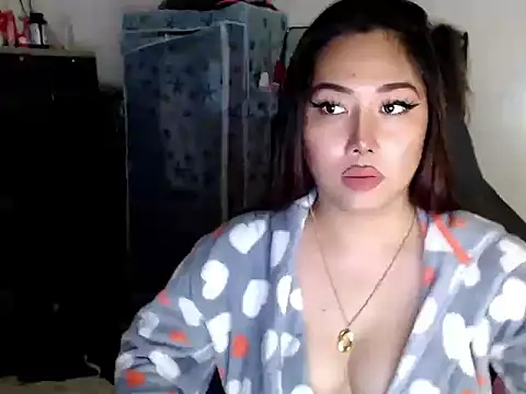 urqueendominant online show from 09-17-25, 03:52