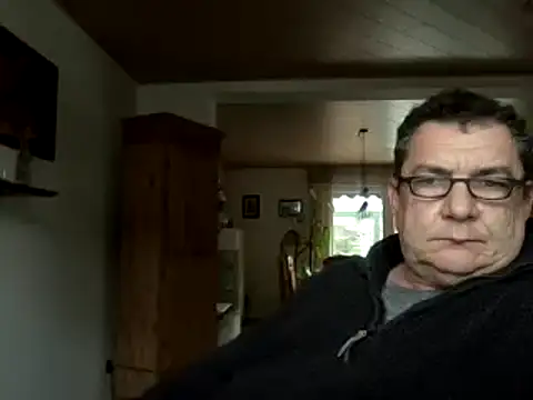 Nobbie444 online show from 03-11-26, 12:33