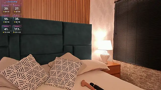 Kareena chopra online show from 10-15-25, 12:16