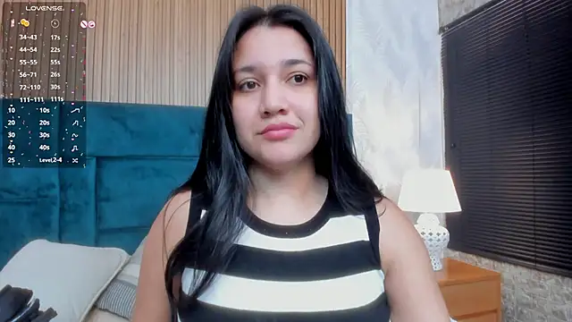 Kareena chopra online show from 03-30-26, 12:39