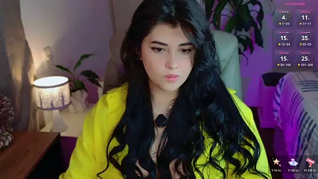 Snapshot of Alyaa_s chatting on 06-28-26, 02:06 Alyaa s online show from 06-28-26, 02:06