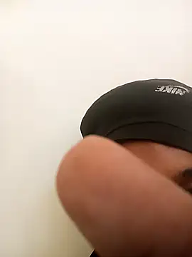 Snapshot of Smith23q123 chatting on 10-29-25, 11:56 Smith23q123 online show from 10-29-25, 11:56