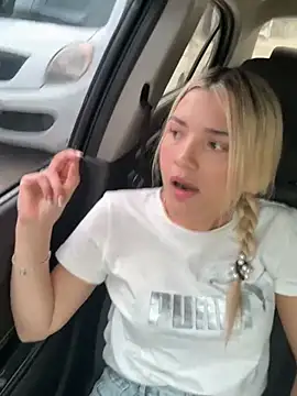 Sarita-candy online show from 01-04-25, 04:43