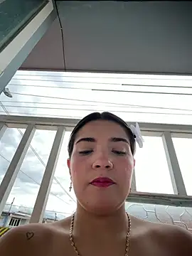 Snapshot of Sarita-candy chatting on 06-12-26, 04:39 Sarita-candy online show from 06-12-26, 04:39