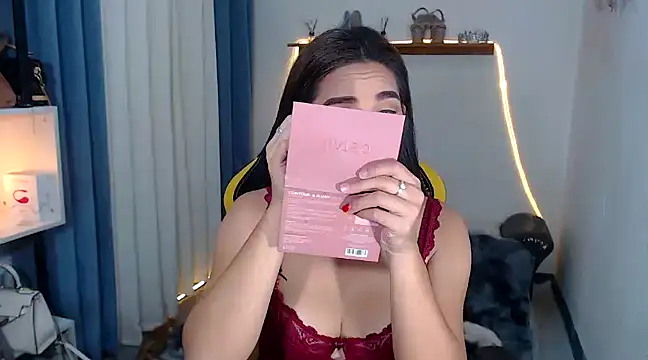 MarieLoveGlamorous online show from 01-03-25, 12:19