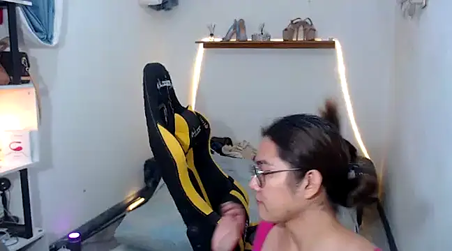 MarieLoveGlamorous online show from 02-23-25, 09:26