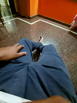 Stripkomal online show from 09-24-25, 04:10