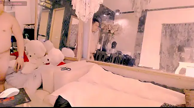 Snapshot of Hardking_69 chatting on 03-08-25, 08:00 Hardking 69 online show from 03-08-25, 08:00