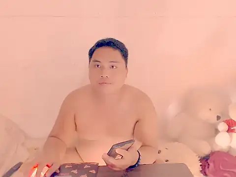 Snapshot of Hardking_69 chatting on 10-02-25, 05:47 Hardking 69 online show from 10-02-25, 05:47